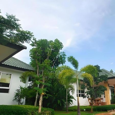 Phu View Resort Khao Yai Пак-Чонг Екстер'єр фото